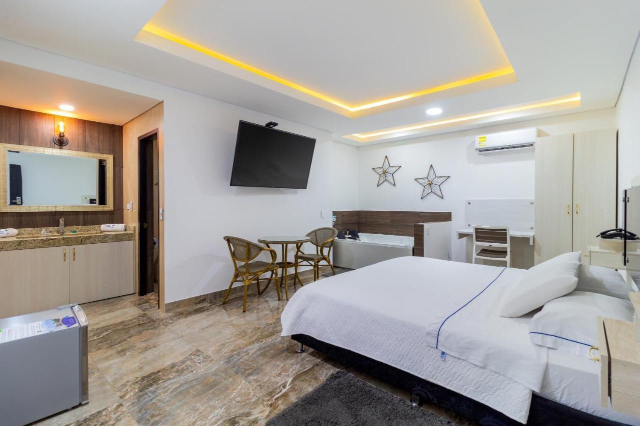 Hotel 0Asis De La Colina Boutique Girardot Buitenkant foto