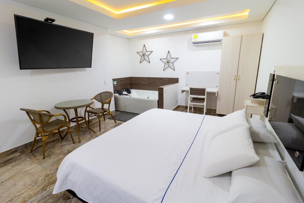 Hotel 0Asis De La Colina Boutique Girardot Buitenkant foto