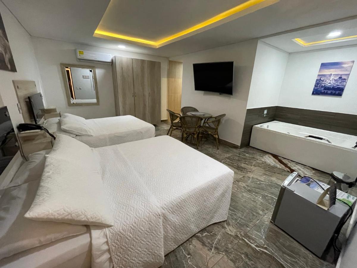 Hotel 0Asis De La Colina Boutique Girardot Buitenkant foto